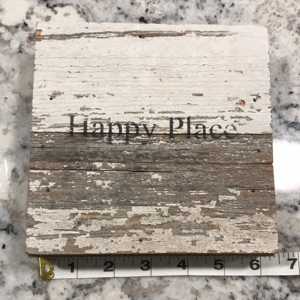 Francesca wooden tile Happy Place